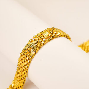 22K Yellow Gold Men Bracelet with Fine Design